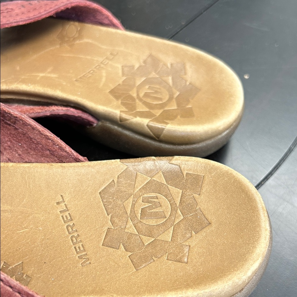 Merrell Women’s Rust Red Suede Thong Sandals 7 - Picture 5 of 6